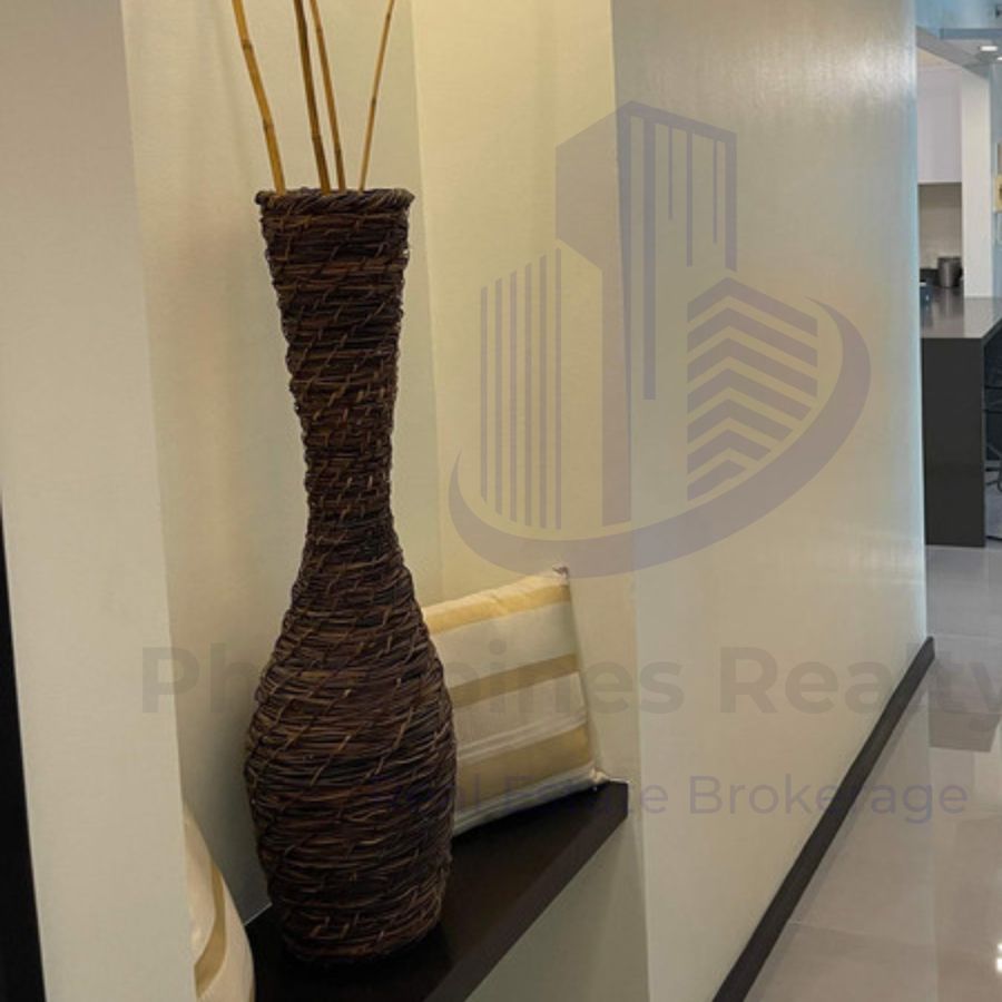 For Lease 3 Bedrooms Two Serendra Bgc Newly Renovated10