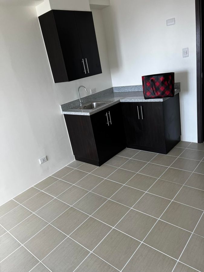 "30 sqm, 1 Bedroom Condo Unit at Covent Garden in Santa Mesa, Manila"03