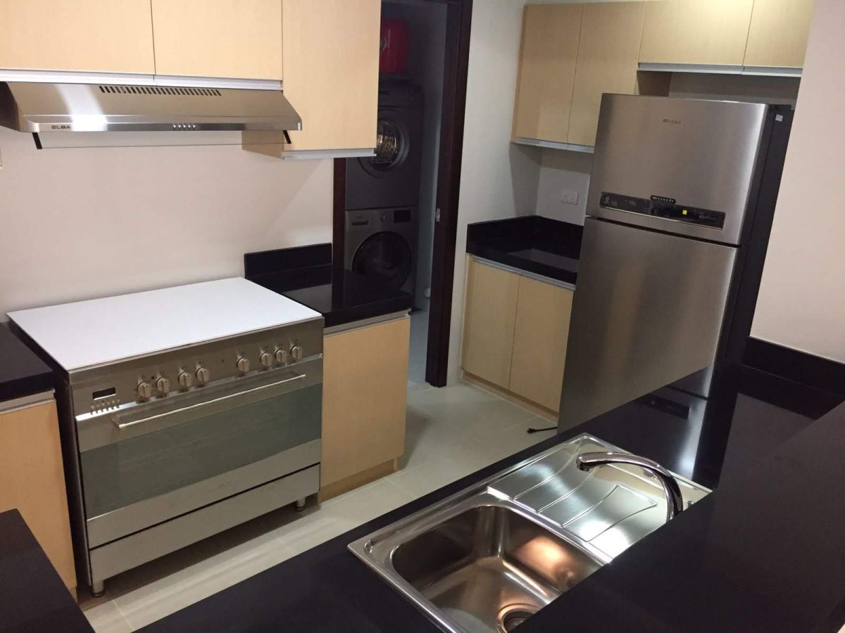 For Lease: 3 bedroom unit in Escala Salcedo Makati03