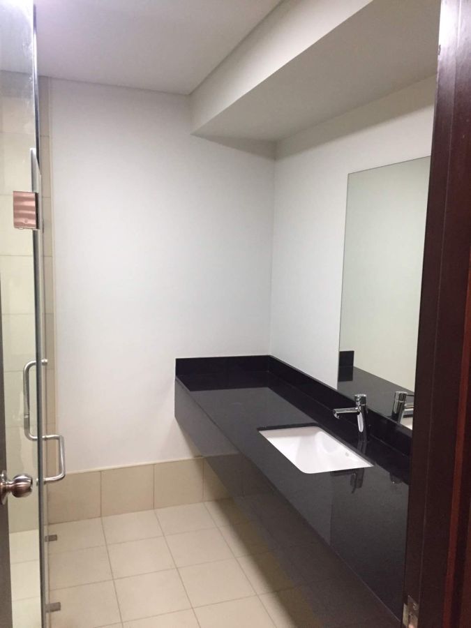 For Lease: 3 bedroom unit in Escala Salcedo Makati08