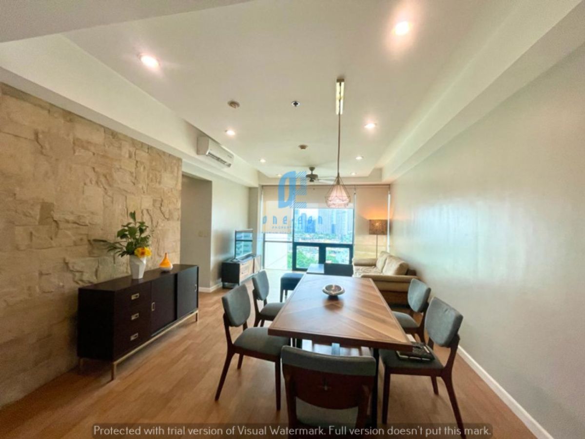 Bonifacio Ridge 2BR for Rent09