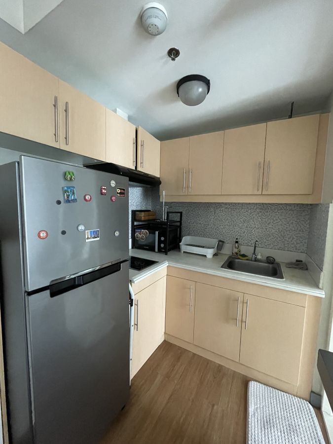 "For Rent Fully Furnished 1BR unit in Flair Towers, Mandaluyong City"02