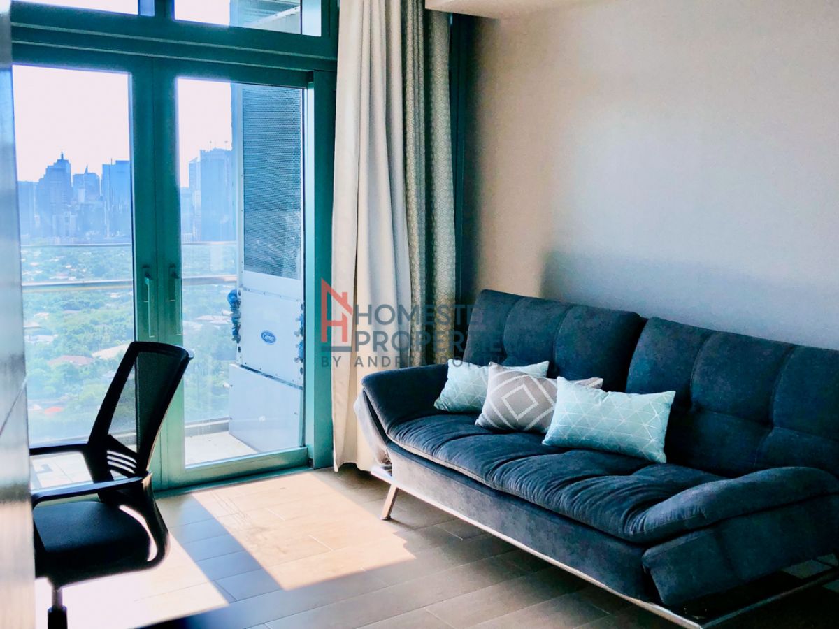 "144sqm 3BR 8 Forbestown Road Fully Furnished w/ Parking BGC, Taguig for Rent"07