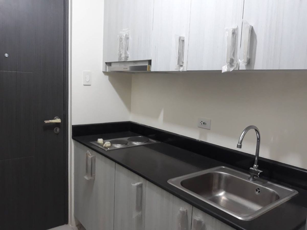 "1BR Condo for Rent in Green Residences, Taft Ave., Malate, Manila"07