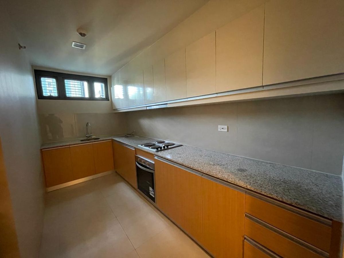 "UPTOWN RITZ: 2BR For Rent, 93.5 sqm, Furnished, with balcony, no parking, P90K"04