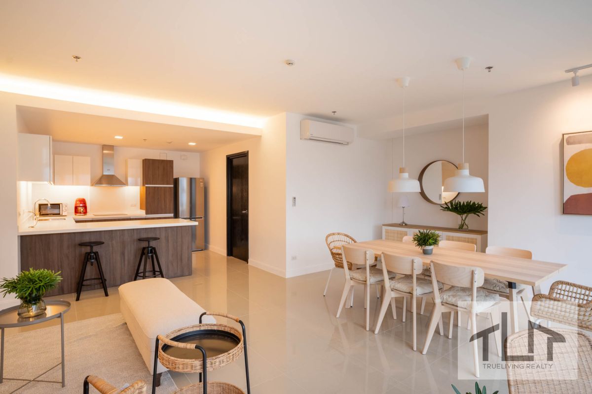 Fully Furnished 2 Bedroom Condo for Rent in West Gallery Place Taguig City04