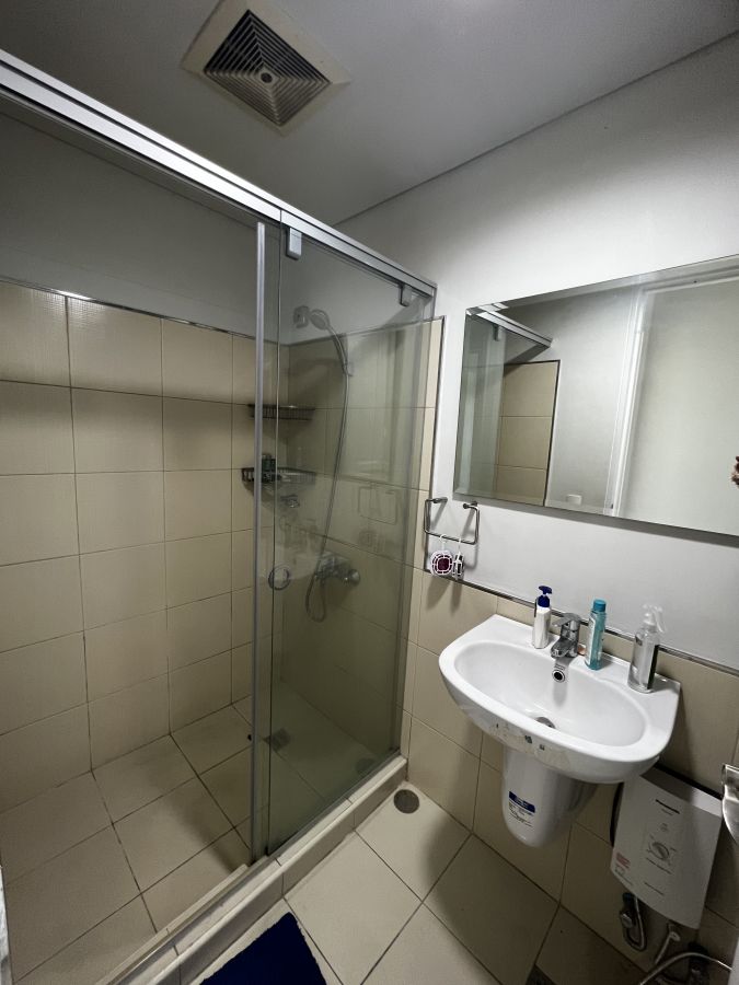 Red Oak Two Serendra: 3BR facing Ameneties09