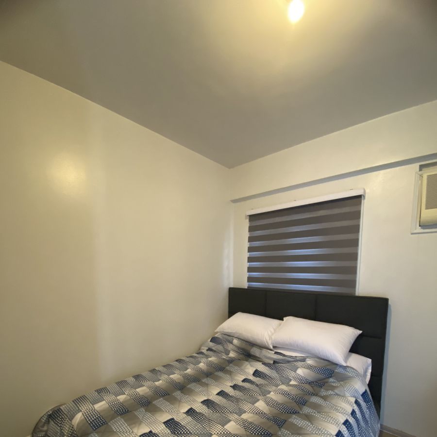 "For Rent 2 Bedroom Condo Unit with 1 Carpark With View of Garden, Quezon City"07