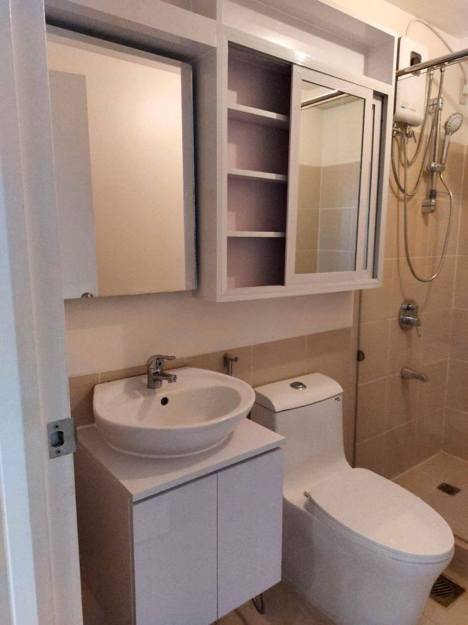 For Rent 3 Bedroom Condo 83 sqm with Parking in Aurora Blvd. Q.C. Infina Towers03