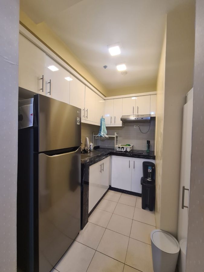 "1 Bedroom Furnished Condo for Rent in Eastwood, Quezon City"08