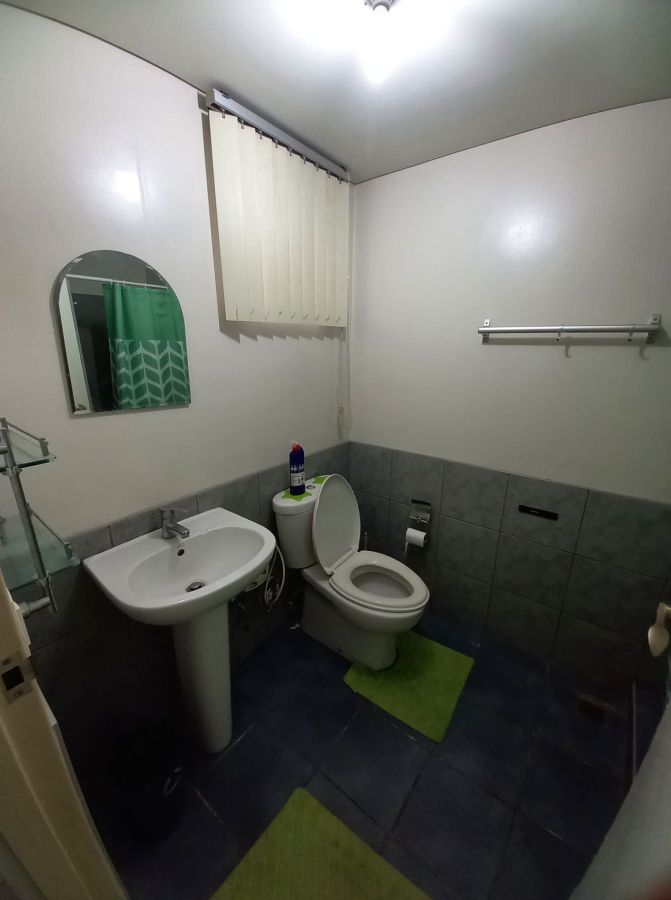 For Rent Studio 32sqm P22K Furnished in The Columns at Legaspi Village in Makati07