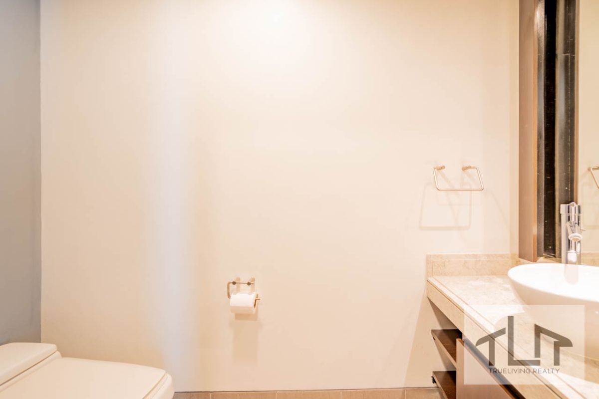 Fully Furnished 3 Bedroom Condo for Rent in The Residences at Greenbelt Makati06