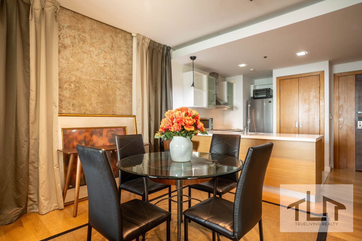 Fully Furnished 1 Bedroom Condo for Rent in Park Terraces Makati City04