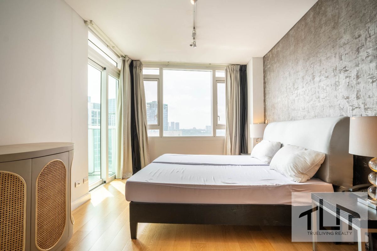 Fully Furnished 1 Bedroom Condo for Rent in Park Terraces Makati City09