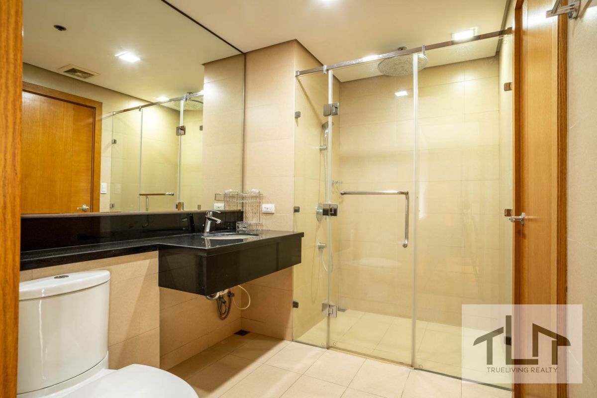 Fully Furnished 1 Bedroom Condo for Rent in Park Terraces Makati City10