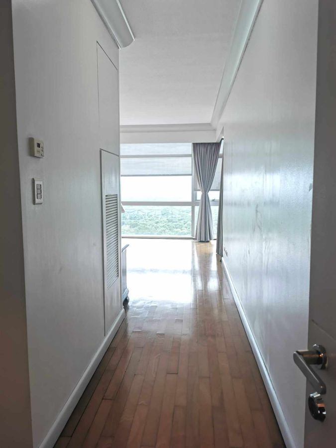 3 Bedroom Pacific Plaza Tower For Rent Condo BGC Taguig10