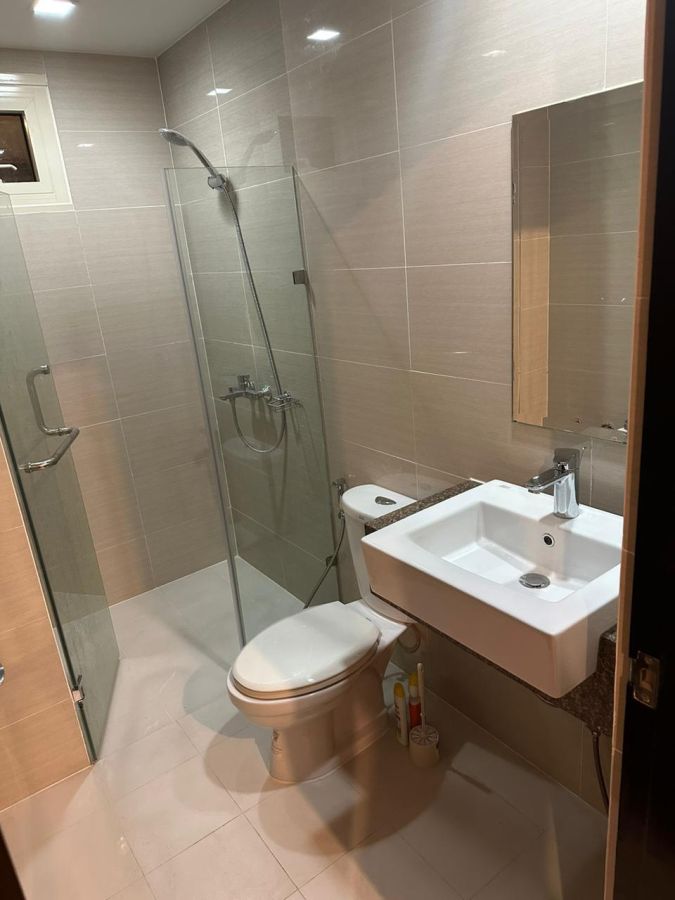 "For Rent/Sale:  Studio with parking- 81 Newport Boulevard, Pasay City"08