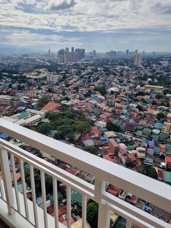 "2 Bedroom DMCI Condo Unit For Rent in Infina Towers, Quezon City"09