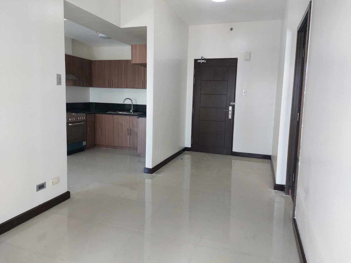 For Rent 2BR 77sqm Semi-furnished Condo at P50K in Magnolia Residences02