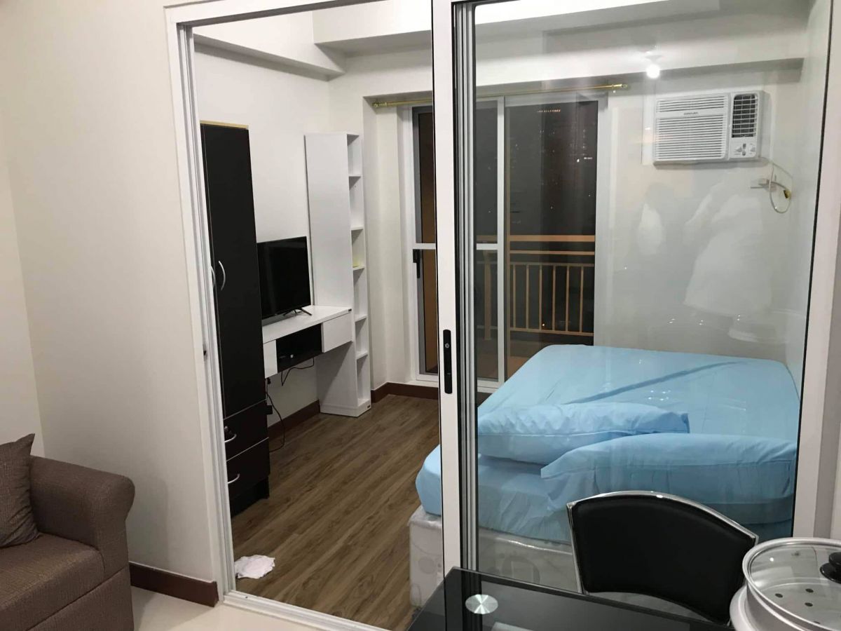 "For rent: Brio Towers 1 Bedroom Unit furnished, near BGC, Bel Air, Makati City"05