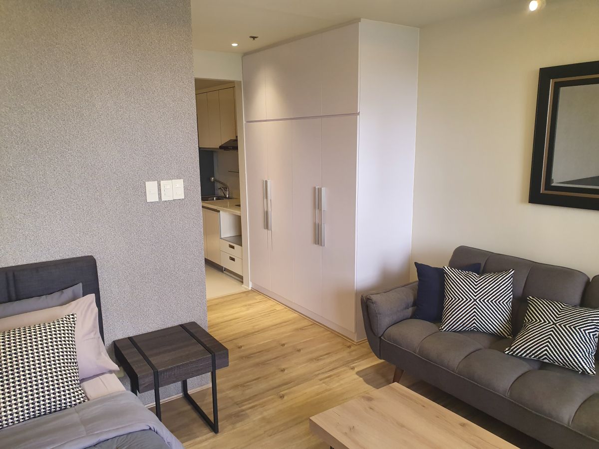 Studio Icon Residences for rent in BGC08
