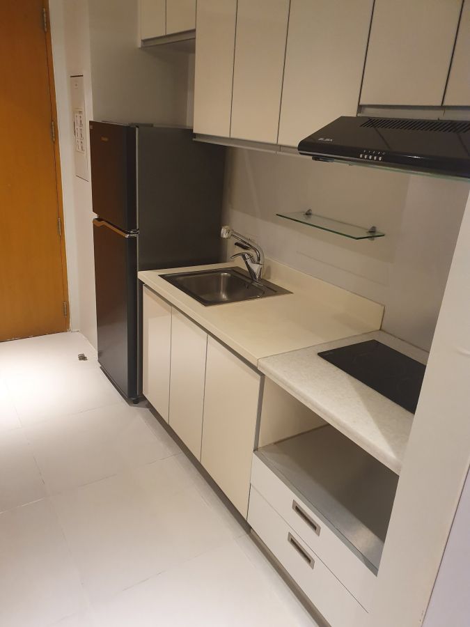 Studio Icon Residences for rent in BGC10