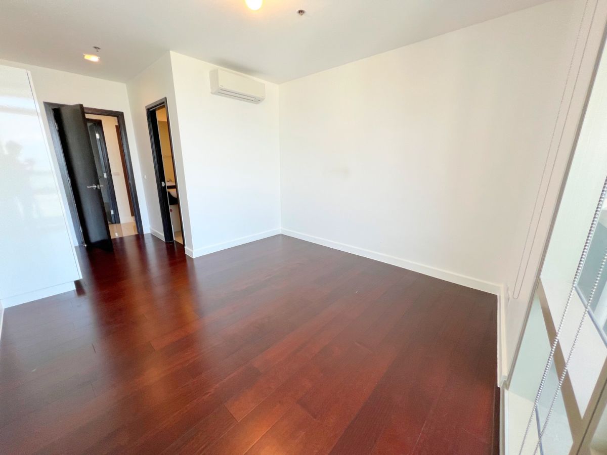 "4 Bedroom Unit For Lease at East Gallery Place, BGC, Taguig City"03