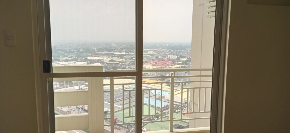 "Studio Condominium unit for lease at Zinnia North Tower, Quezon City"04