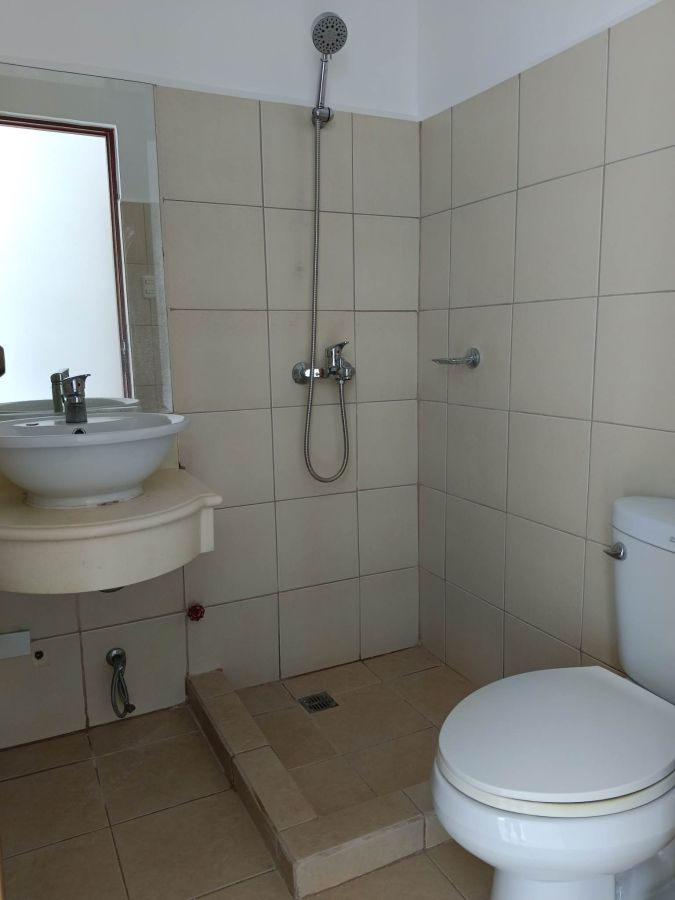 Newly Renovated Bare 2 Bedroom Condo at Eastwood Parkview QC07