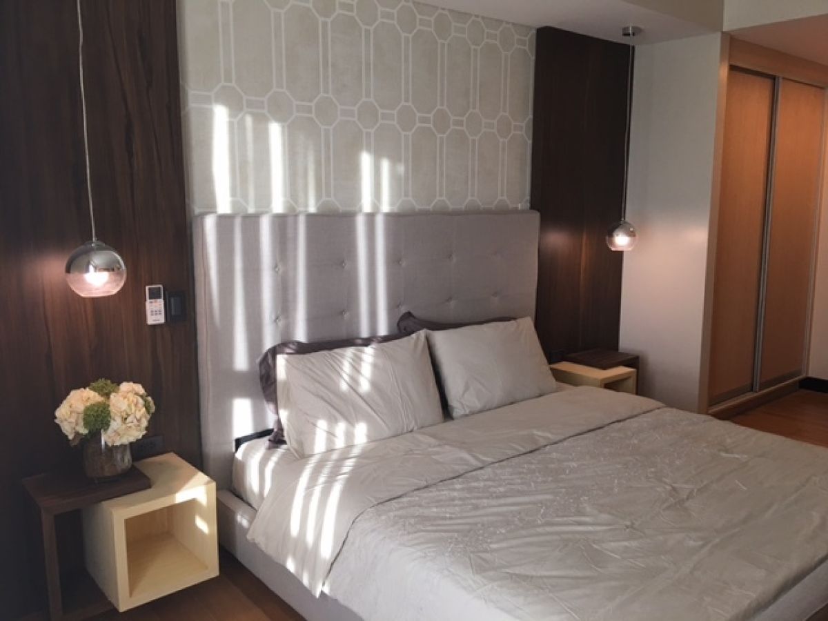 Fully Furnished One Bedroom Unit in One Serendra BGC For Rent10