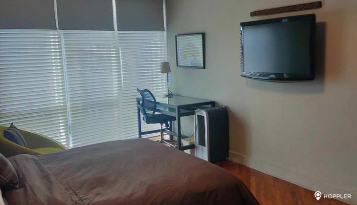 "1BR Condo for Rent in Amorsolo East, Rockwell Center, Makati"07