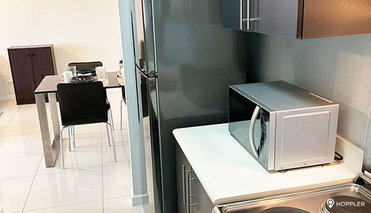 "1BR Condo for Rent in Senta, Legazpi Village, Makati"04