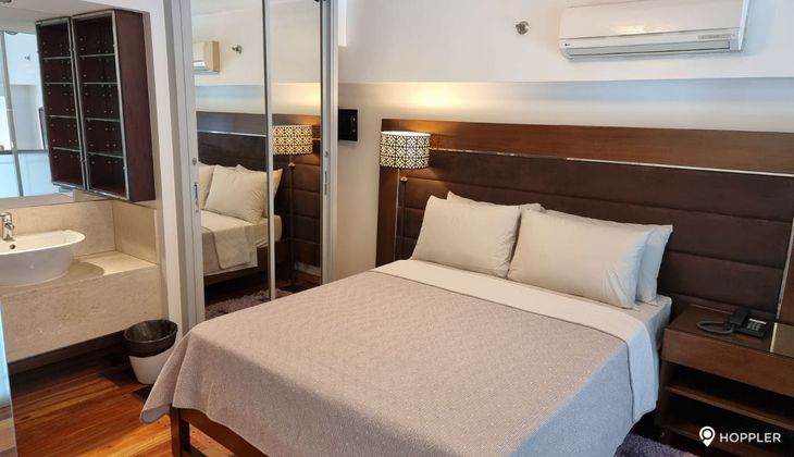"1BR Condo for Rent in St. Francis Square, Ortigas Center, Mandaluyong"02