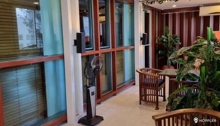 "2BR Condo for Rent in The St. Francis Shangri-La Place, Ortigas Center, Mandaluyong"03
