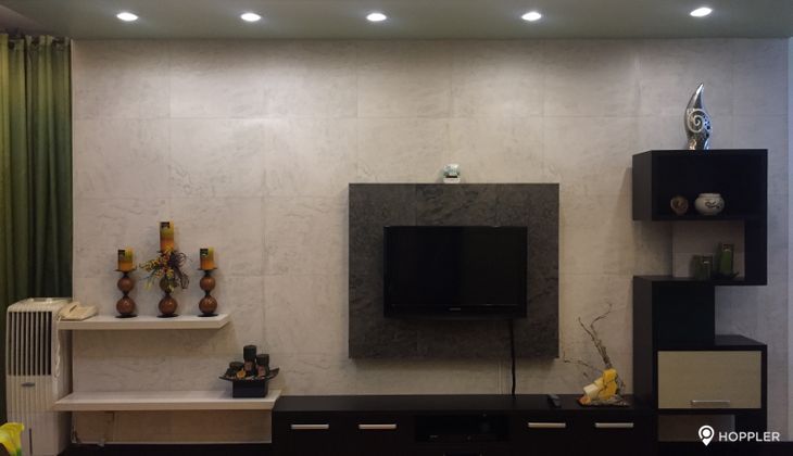 "1BR Condo for Rent in The Residences at Greenbelt, Legazpi Village, Makati"04