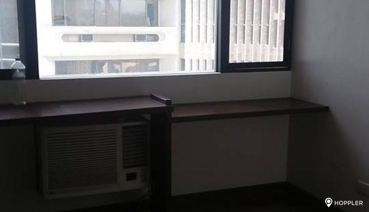 "3BR Condo for Rent in The Ritz Towers, Urdaneta Village, Makati"04