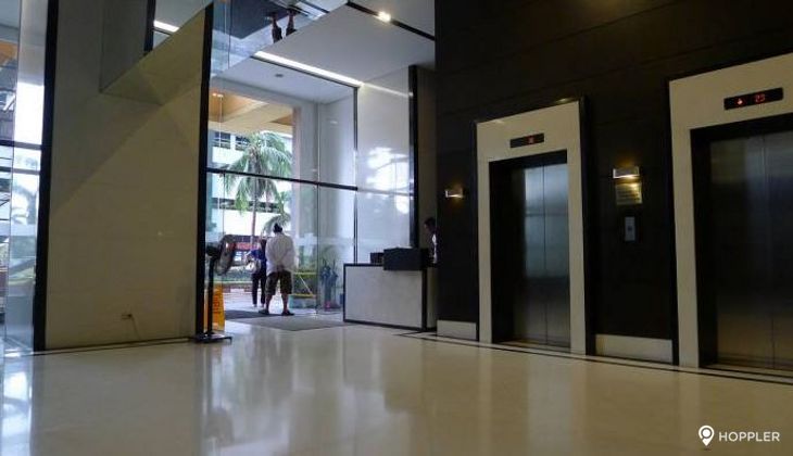 "3BR Condo for Rent in AIC Gold Tower Condominium, Ortigas Center, Pasig"04