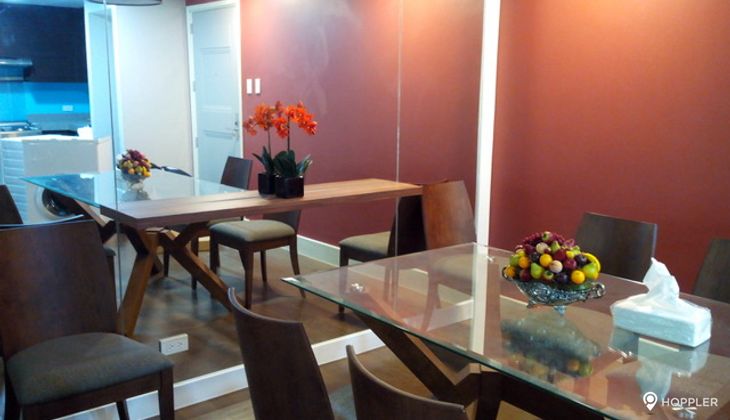 "1BR Condo for Rent in Edades Tower and Garden Villas, Rockwell Center, Makati"08