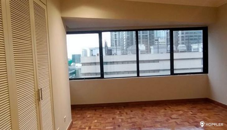 "3BR Condo for Rent in Pacific Plaza Ayala, Urdaneta Village, Makati"06