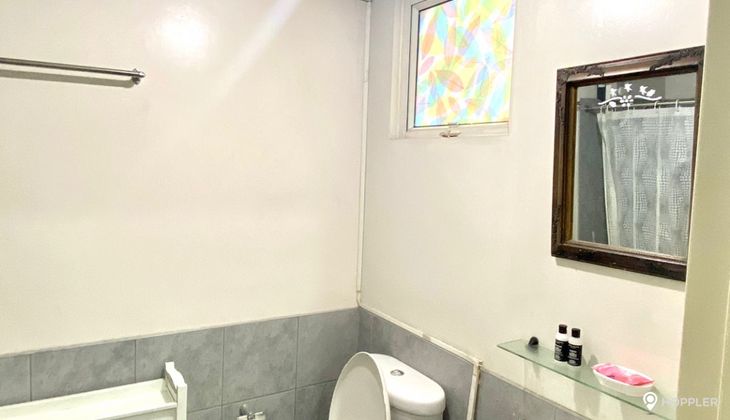 "Studio Condo for Rent in The Columns Legaspi, Legazpi Village, Makati"05