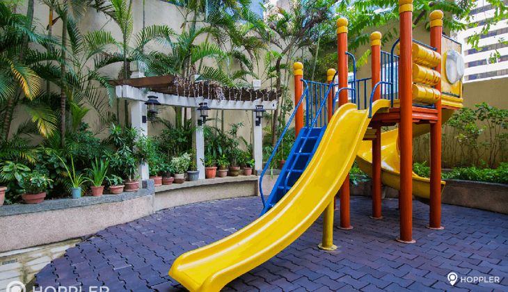 "3BR Condo for Rent in Paseo Parkview Suites, Salcedo Village, Makati"07