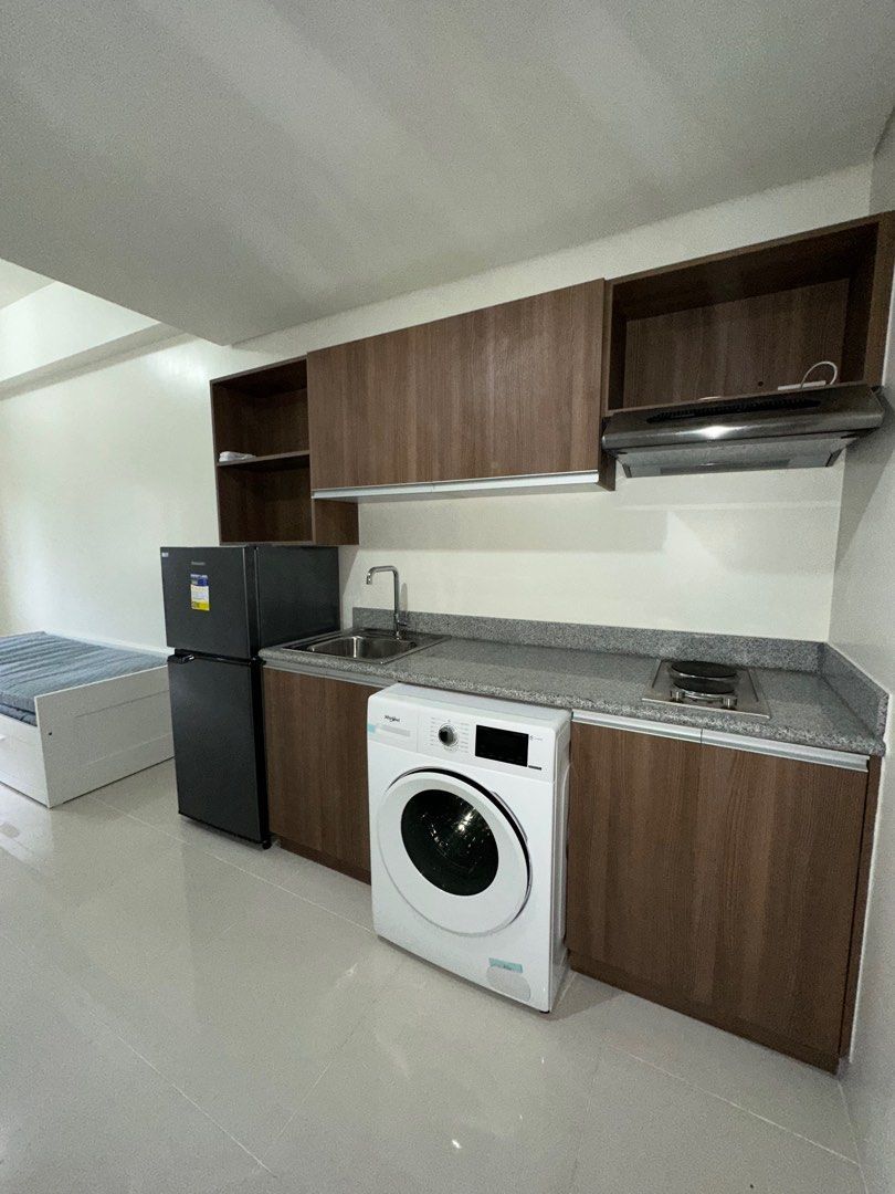 Condo Unit For Rent - 12th Floor at 3 Torre Lorenzo04