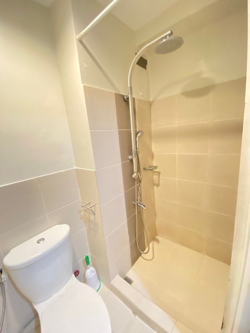 Condo Unit For Rent - 7th Floor at Blue Residences03