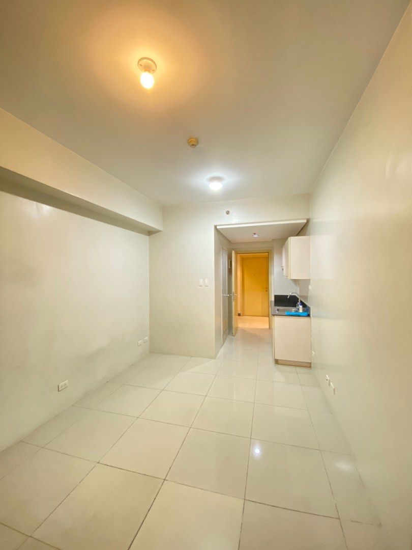 Condo Unit For Rent - 7th Floor at Blue Residences06