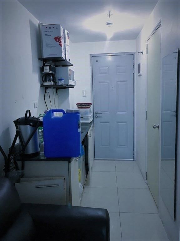 Condo Unit For Rent - 25th Floor at Berkeley Residences06