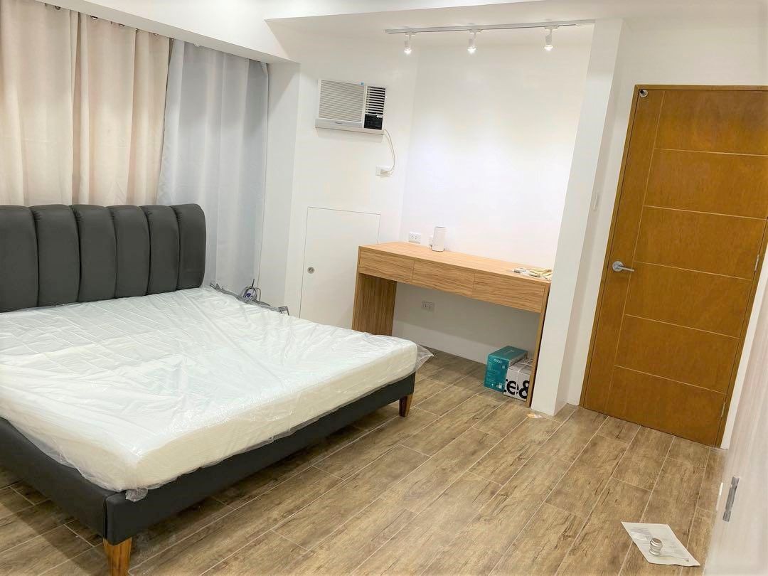 Condo Unit For Rent - 17th floor Tower 2 at Skyway Twin Towers07