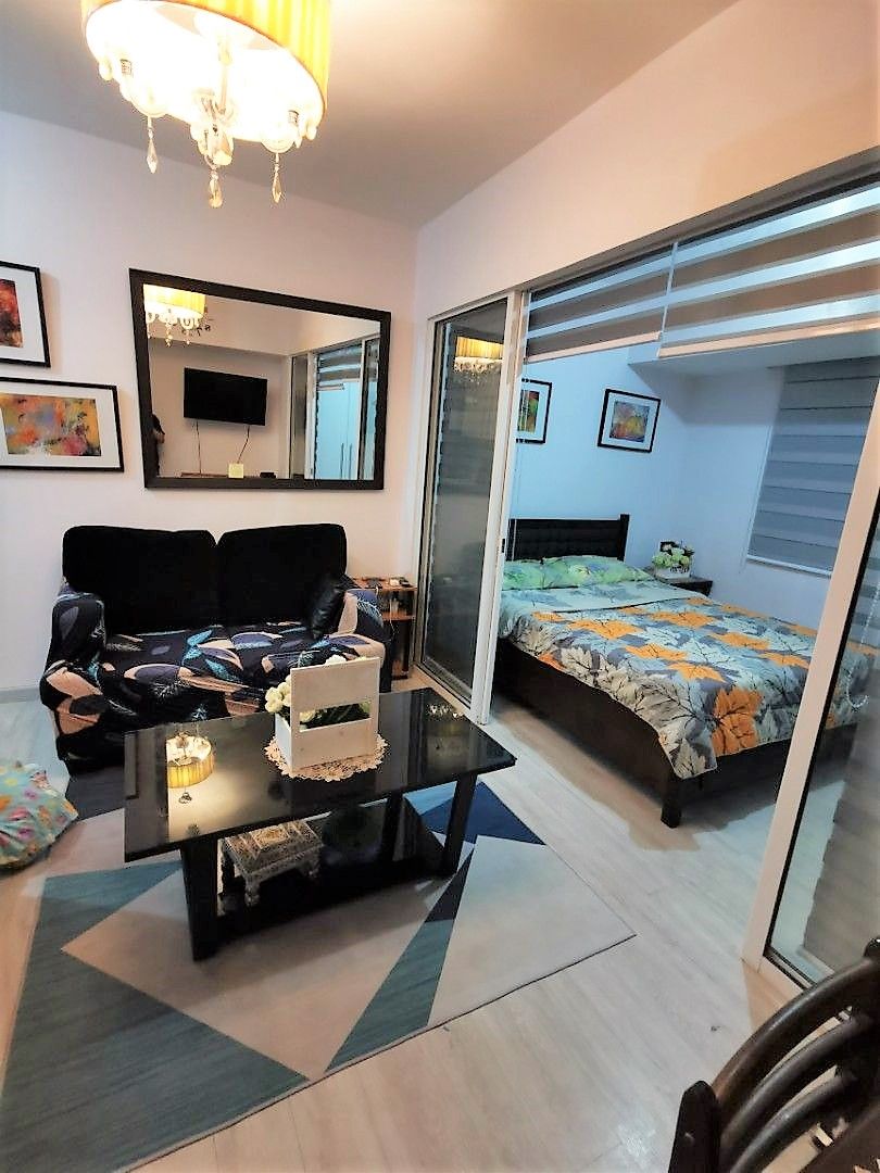 Condo Unit For Rent - 21st Floor Sutherland Tower at Acqua Private Residences05