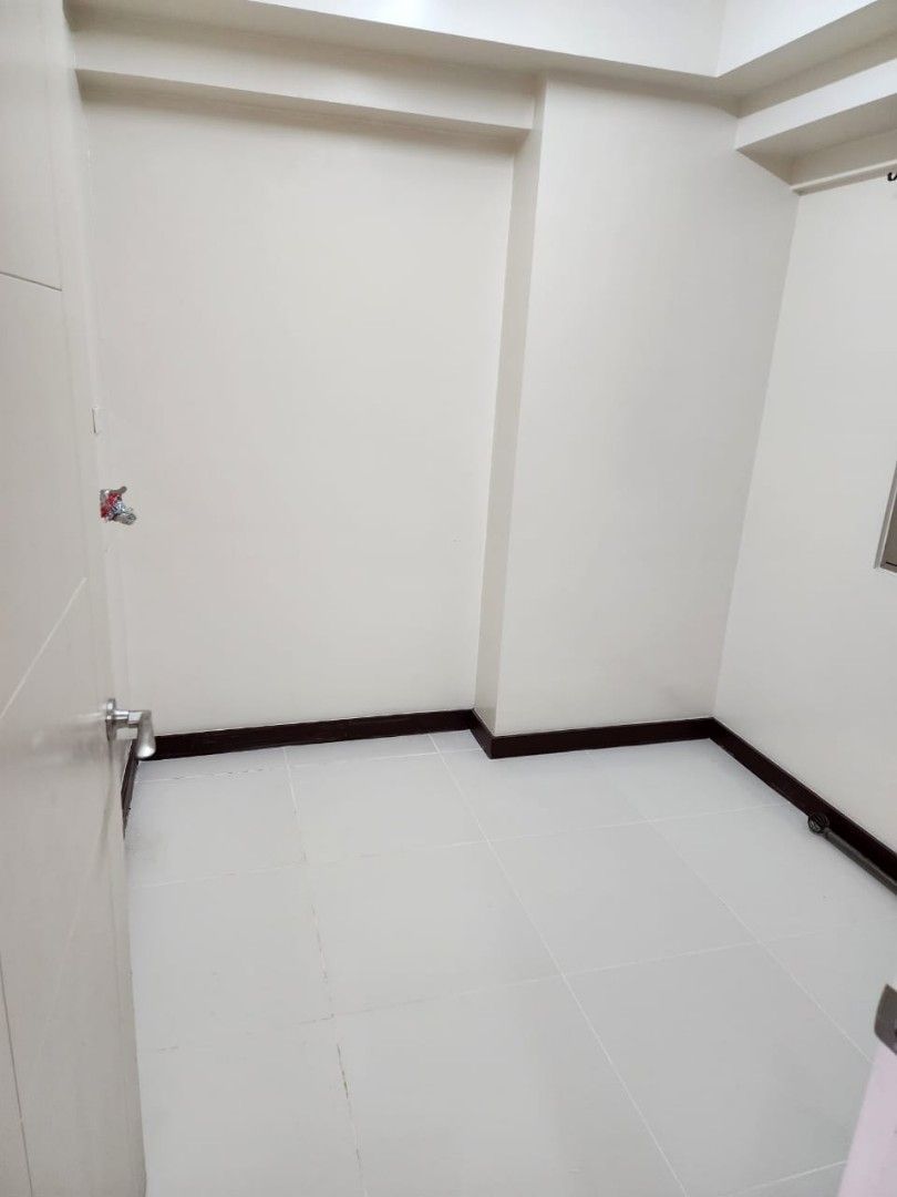 Condo Unit For Rent - 5th Floor at Fairway Terraces06