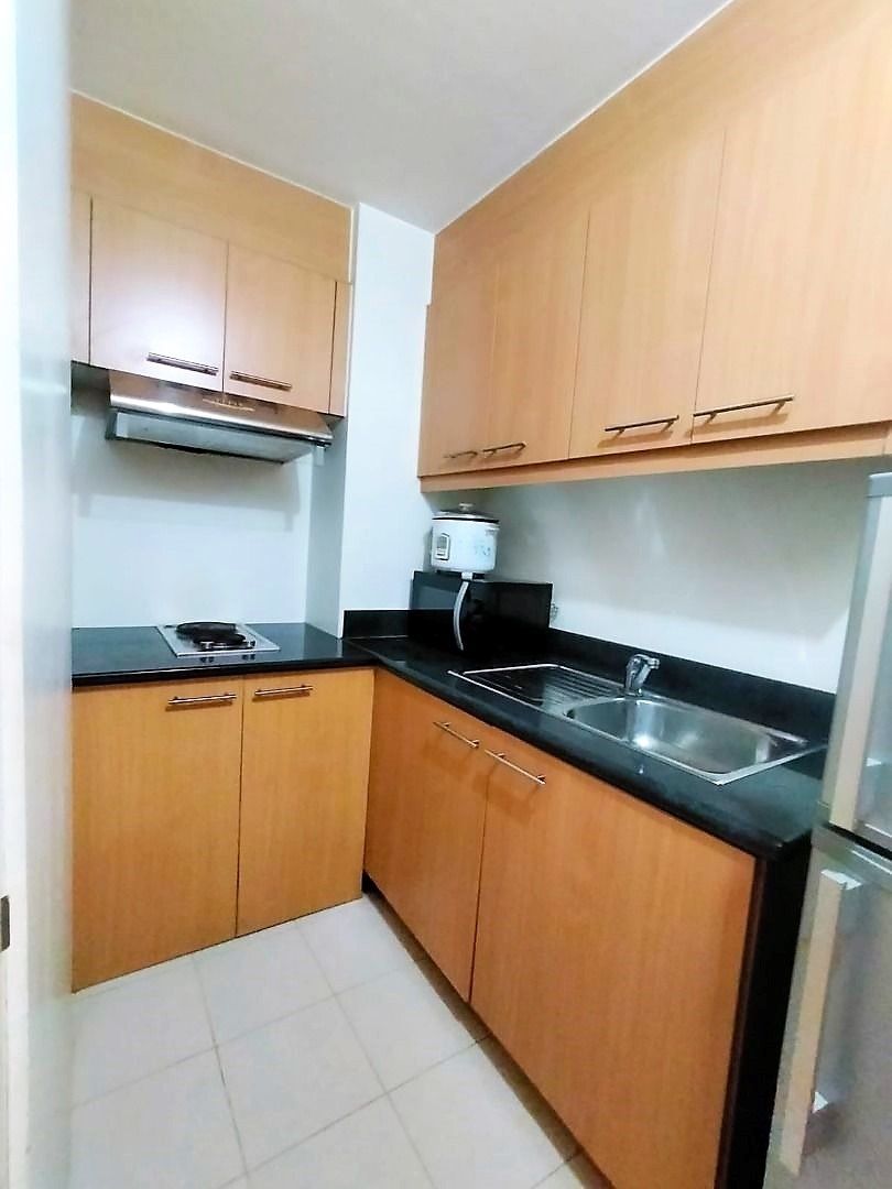 Condo Unit For Rent - 30th Floor Lilac Tower at Oriental Garden Makati07