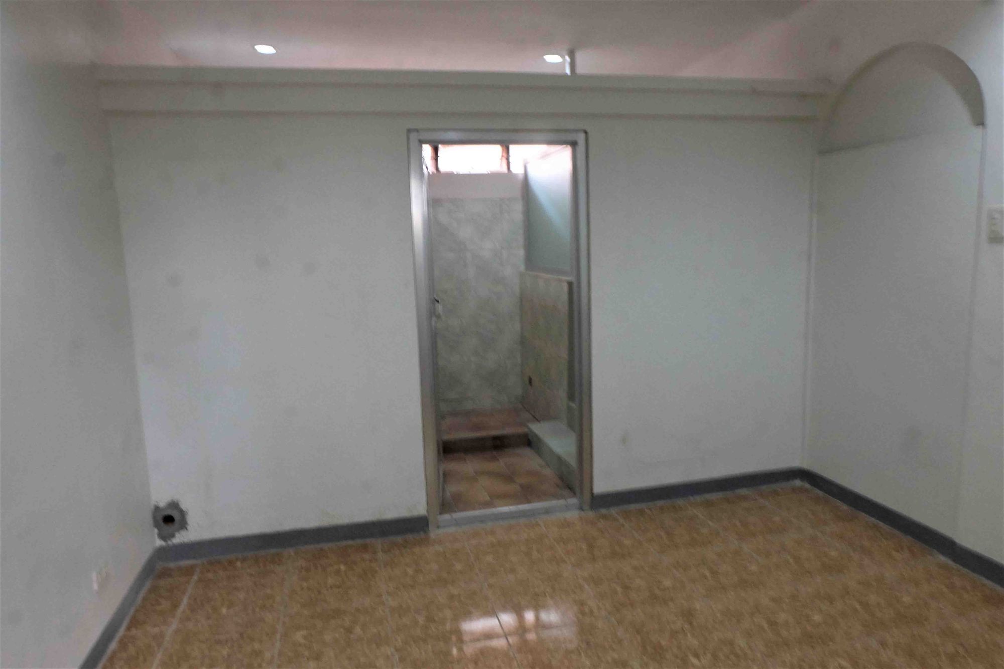 Staff House for Rent at Manila Bay Mansion (Besides Baclaran Church)09